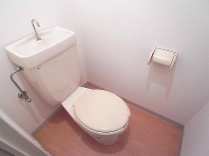 トイレ オリエンタル三萩野