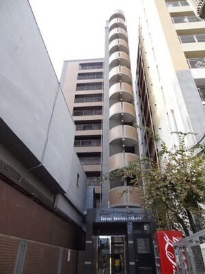 ﾌｫﾙﾑﾋﾞｽﾄｩｰﾙ博多（803）