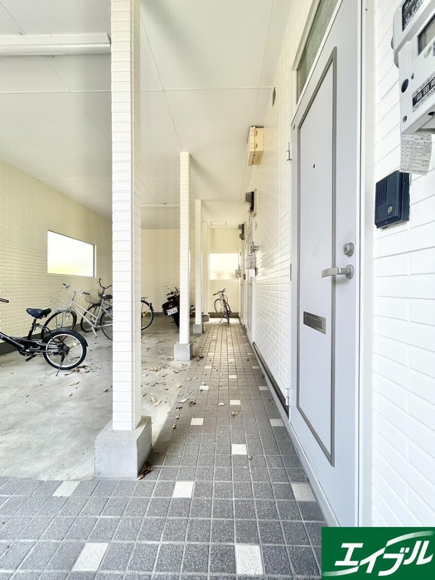 エントランス部分 マキシム和白東