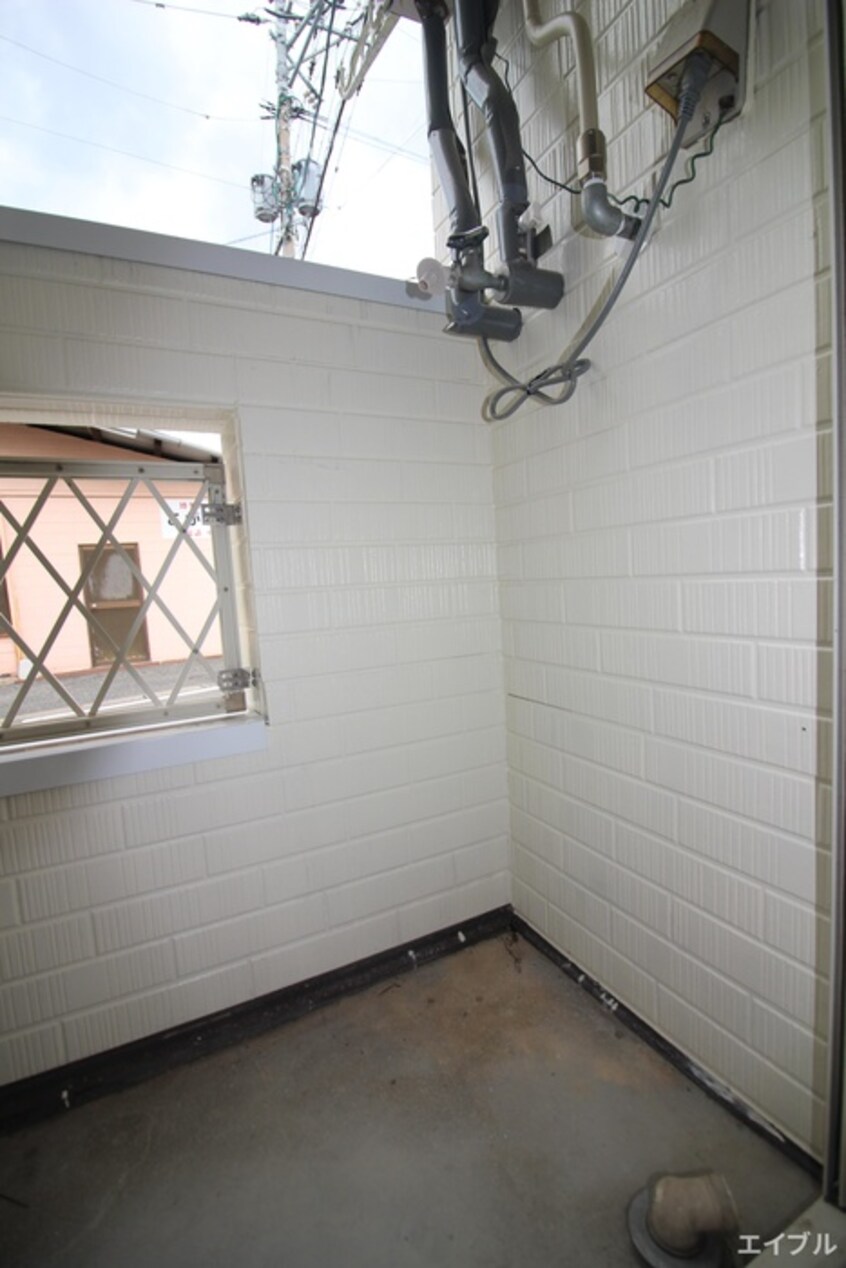 洗濯機置場 マキシム和白東