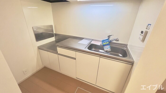 キッチン サニーコート川島　Ｂ棟