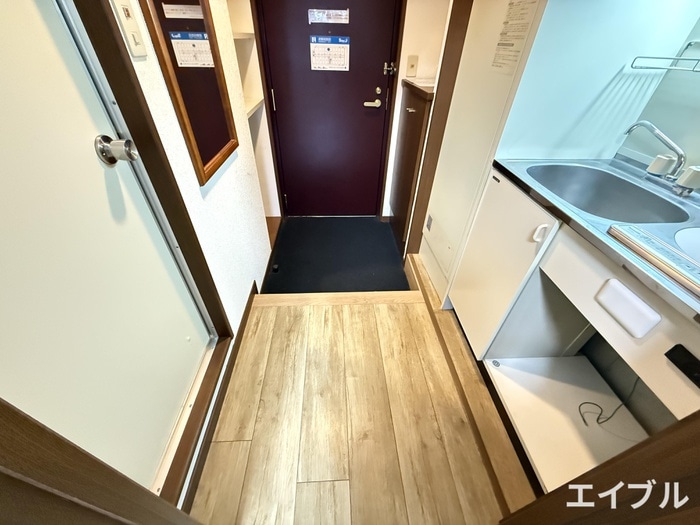 廊下 ビジネス・ワン六本松