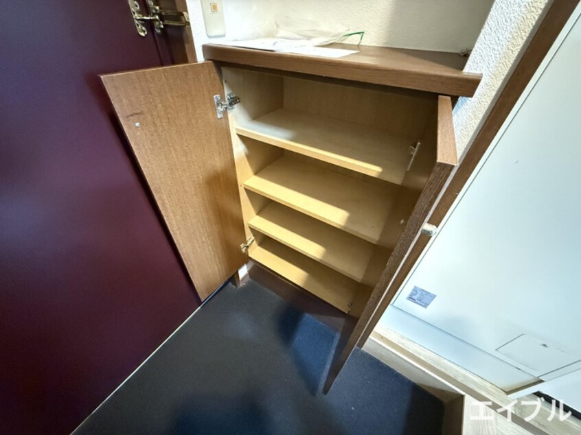 靴箱 ビジネス・ワン六本松