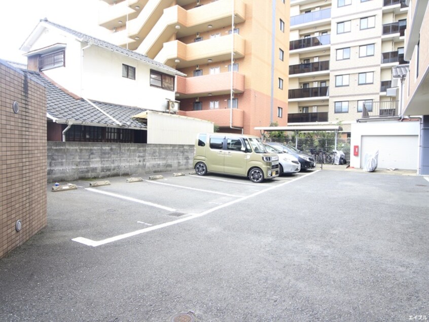 駐車場 エトランゼ５番館