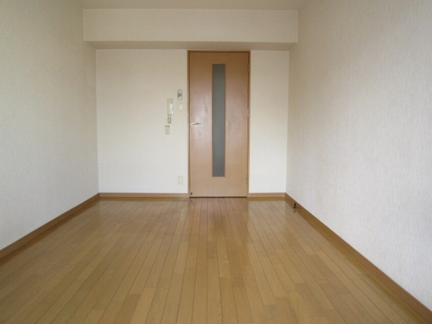 居室 ビエント今川