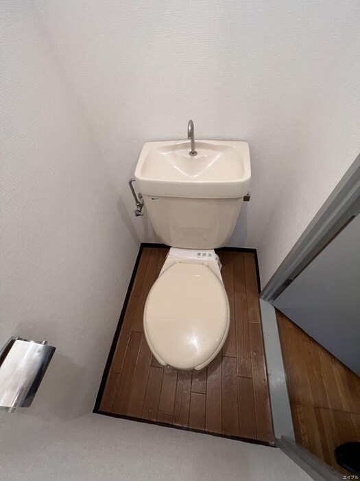 トイレ ユンゲルハイム原田