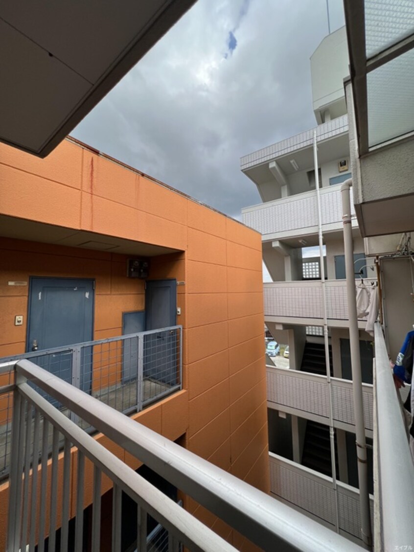 ベランダ・バルコニー ユンゲルハイム原田