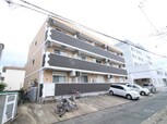 レジデンス諸岡