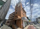 ワ－ルドホンダ福岡ビルの外観