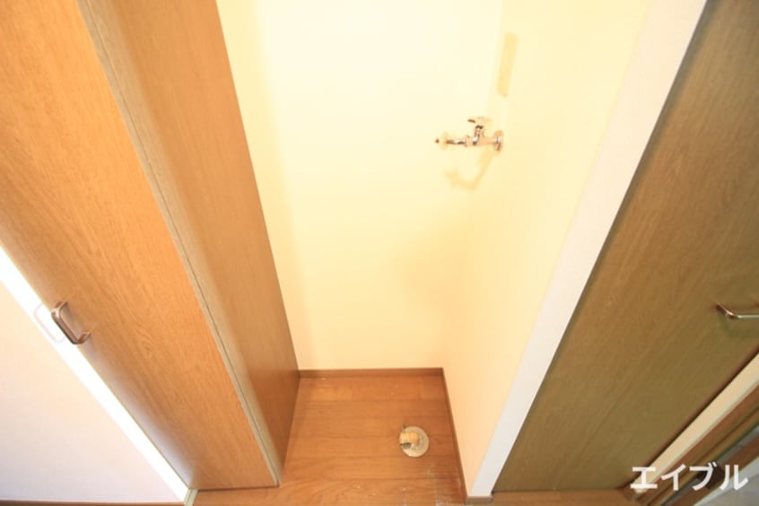 洗濯機置場 ルアディッソ福岡