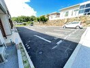 駐車場 ジャカランダ