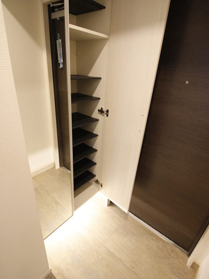 靴箱 アクシオ北九州