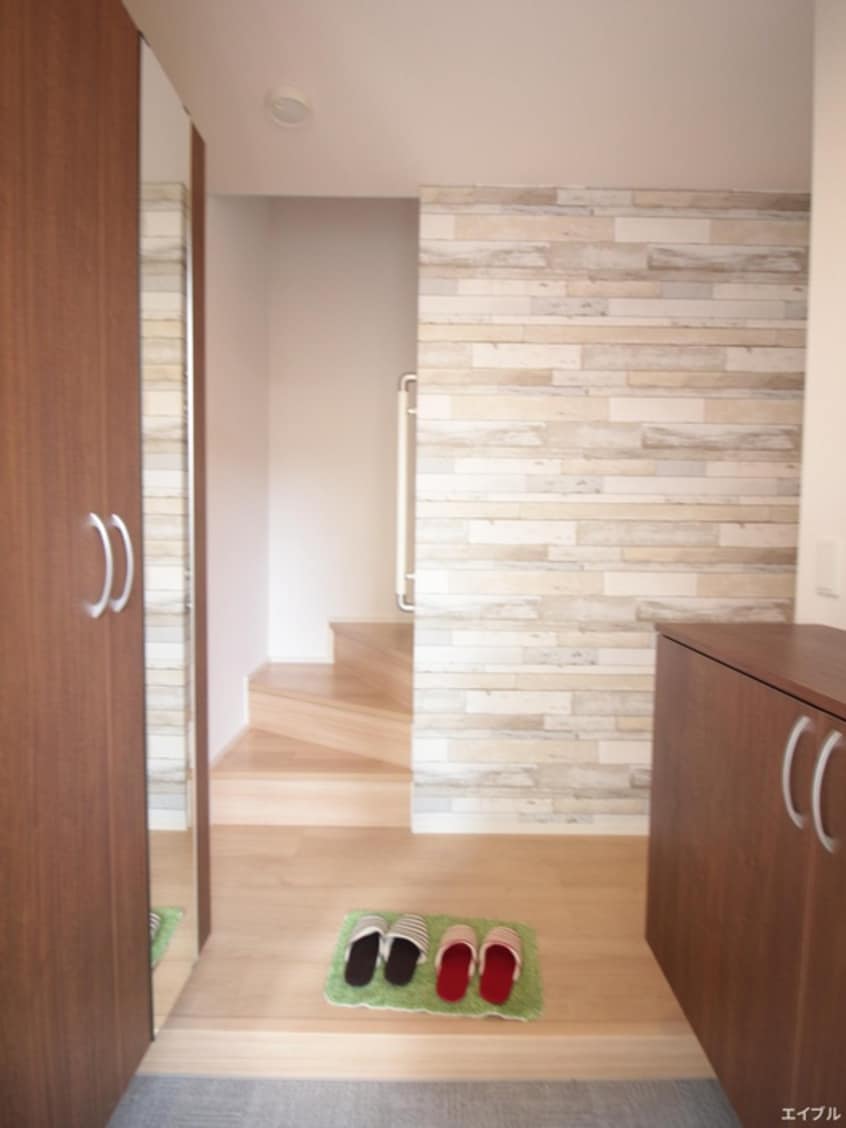 玄関 ）D-room曰佐1丁目