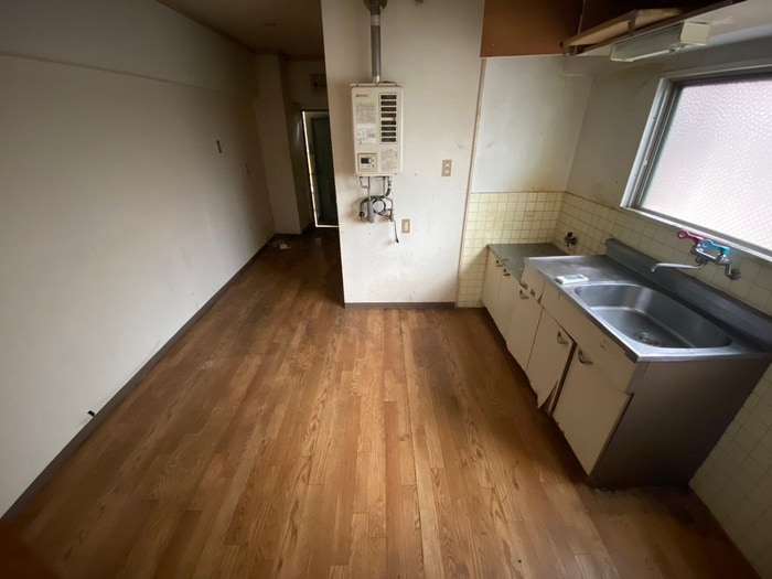 居室 県庁前畠田ビル