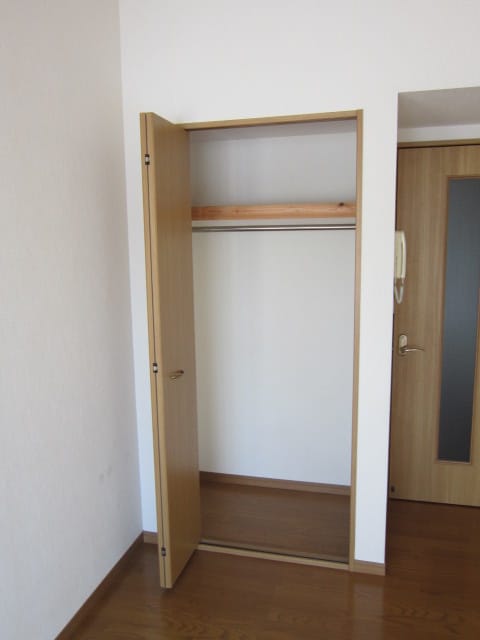 収納 コスモパレス