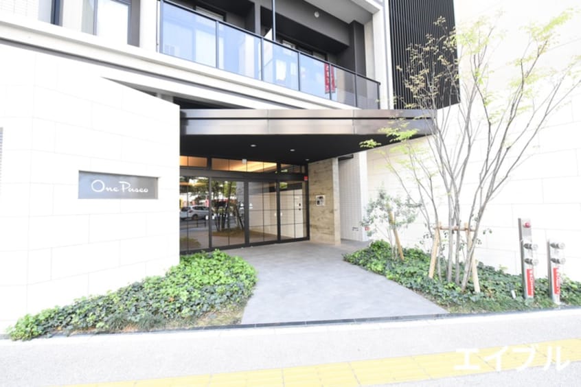 エントランス部分 ONE PASEO