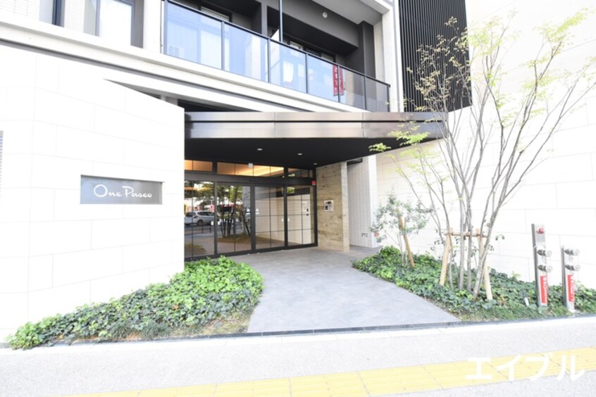 エントランス部分 ONE PASEO
