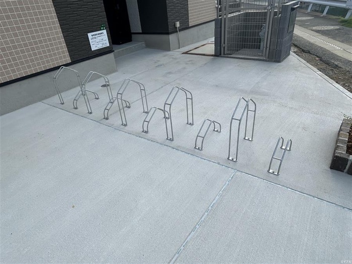 駐輪場 ルーナ香椎