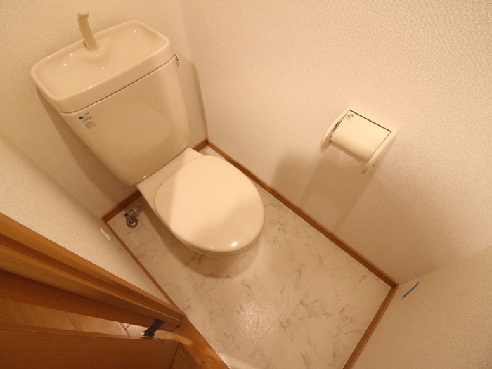 トイレ レブリアント賀茂