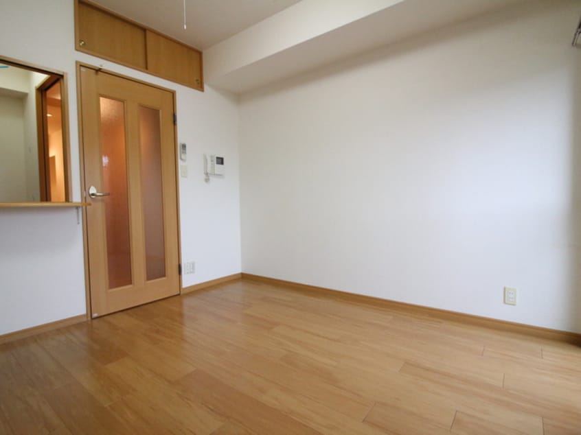 居室 レブリアント賀茂