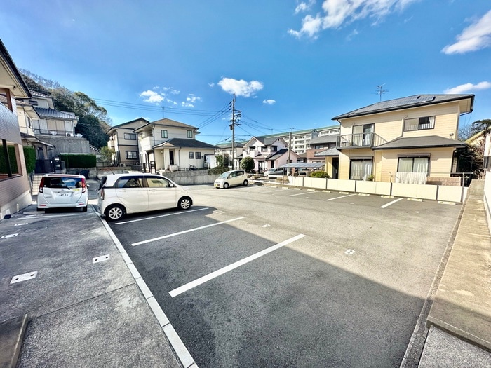 駐車場 ロイヤルシティ浅川台Ⅱ