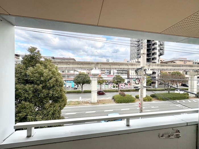 室内からの展望 アベニュー守恒