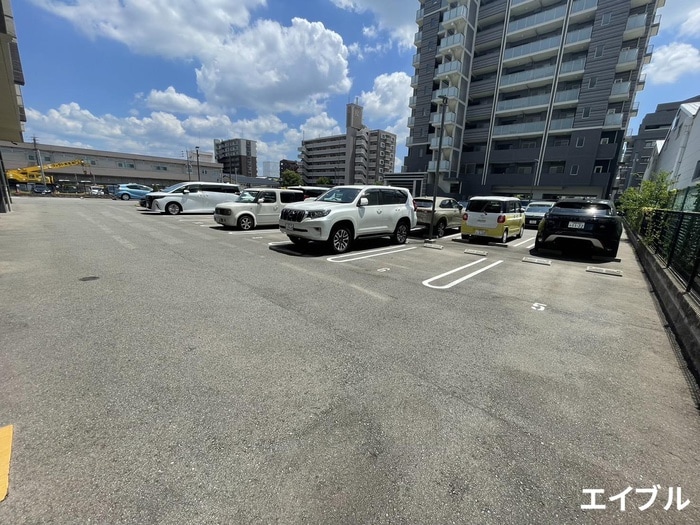 駐車場 ｳｪｽﾀ久留米けやき通り　壱番館