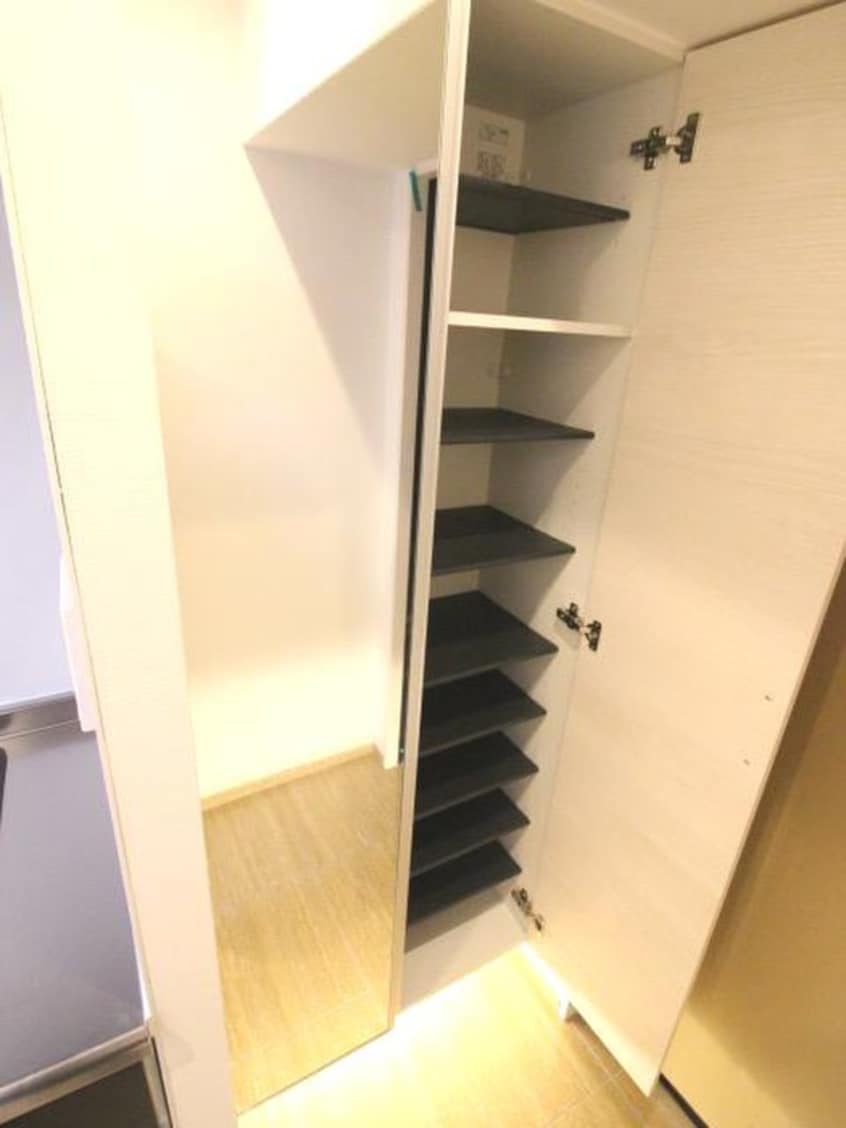 靴箱 シュライン恵比寿レジデンス