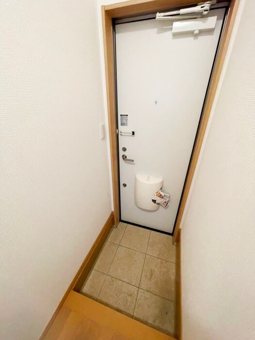 玄関 エクシヴ上富野