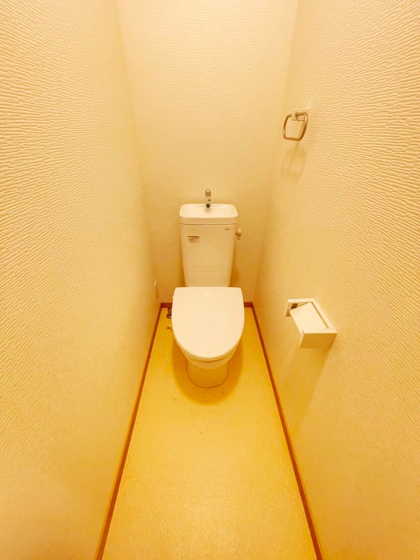 トイレ エクシヴ上富野