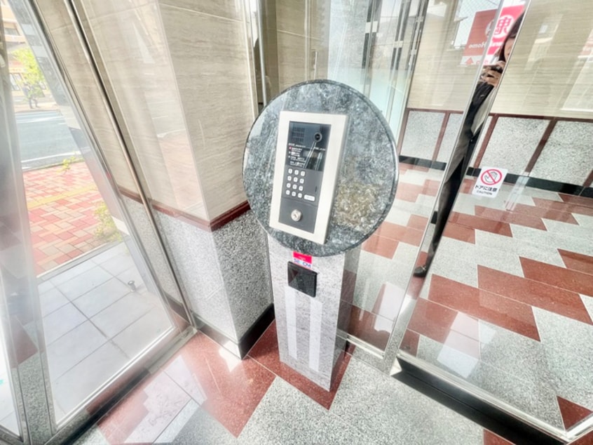 エントランス部分 ギャラン菅原