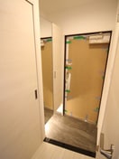 玄関 ギャラン菅原