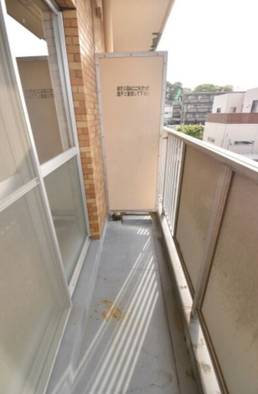 ベランダ・バルコニー 第二城戸ビル
