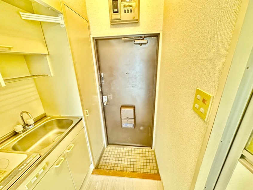 玄関 ＴＡＫＡビル光明