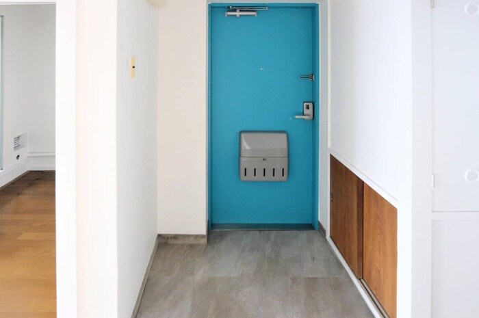 玄関 ビレッジハウス的場１号棟