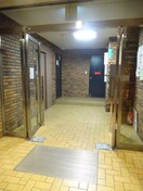 エントランス部分 サンマリノビル