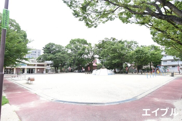 一本木公園(公園)まで450m イング大宮