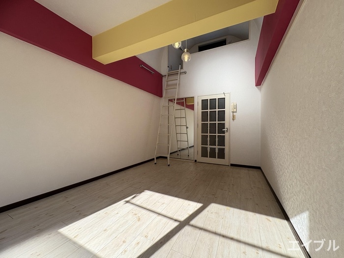 居室 ホワイトシャト－大橋７番館