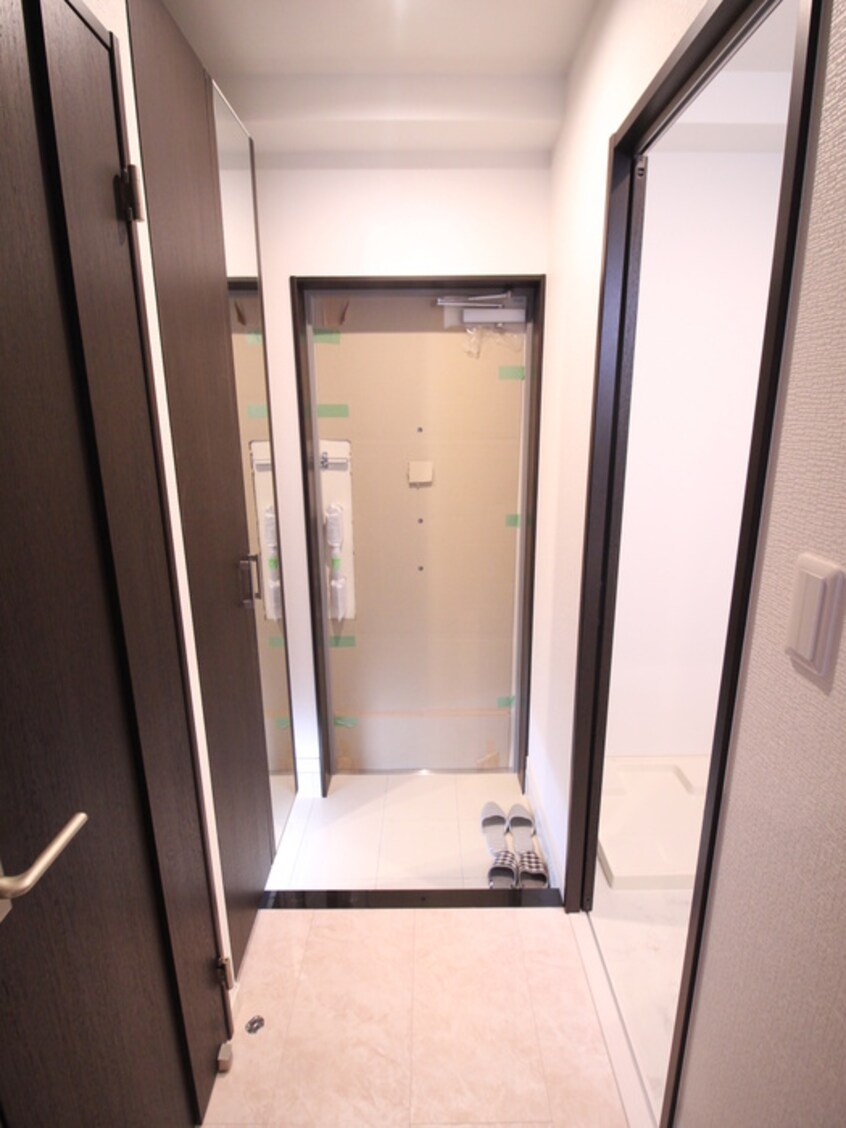 玄関 デザイナーズざ京