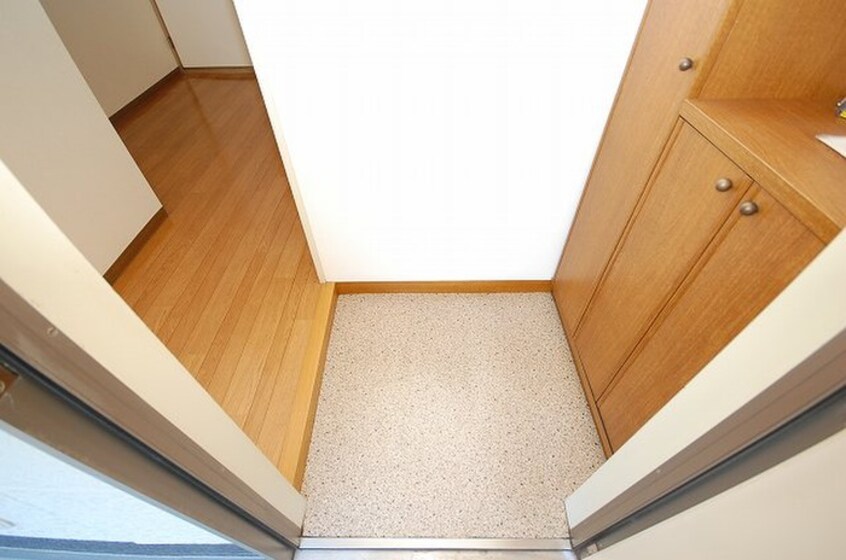 玄関 カルム太刀浦