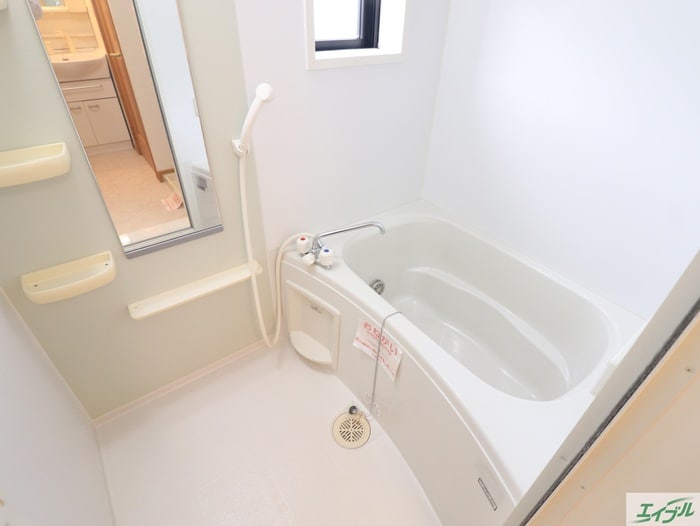 バス／シャワールーム等 カルム・ヴィラⅠ