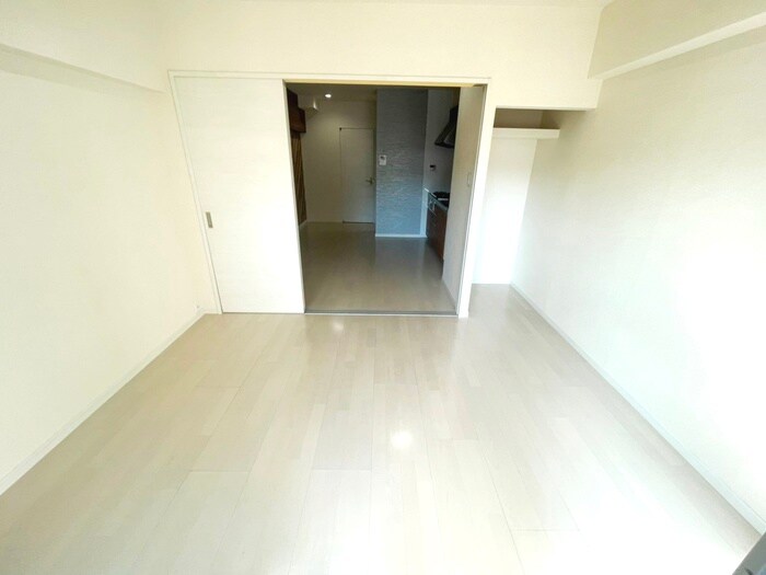 居室 エルザビル馬借47