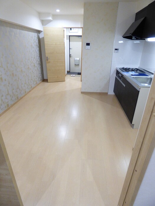 居室 エルザビル馬借47