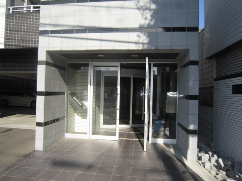 エントランス部分 エンポリアム長尾