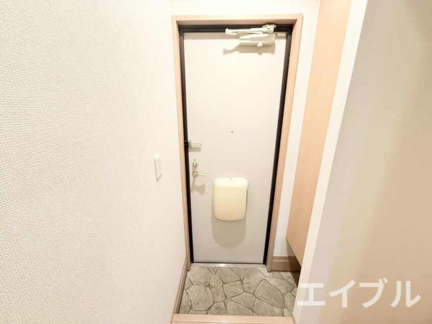 玄関 アカイユ