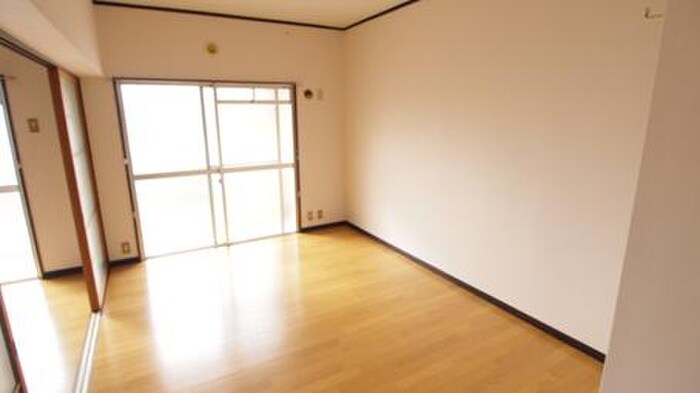 居室 ハイツ池田