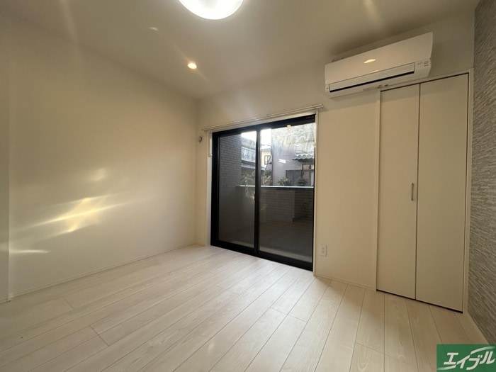 居室 SunLotus和白