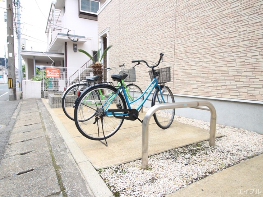 駐輪場 メゾン東雲