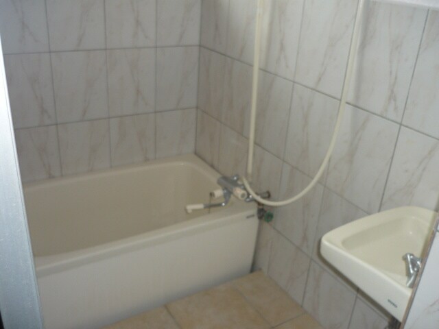 バス／シャワールーム等 市瀬ビル