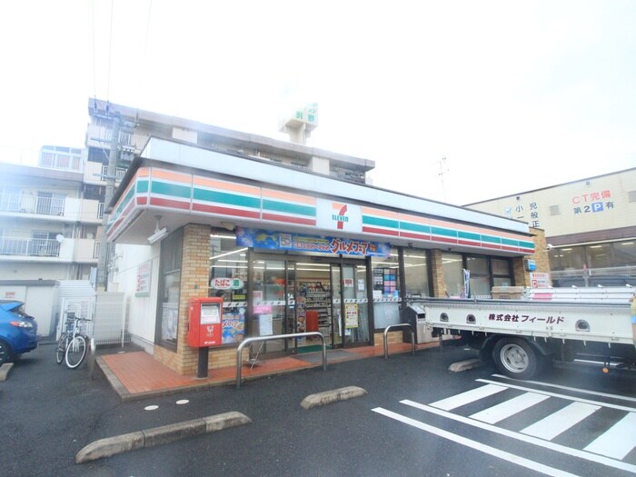 セブンイレブン引野店(コンビニ)まで150m ｼｬｰﾒｿﾞﾝﾐﾙﾅｼｵﾝ引野